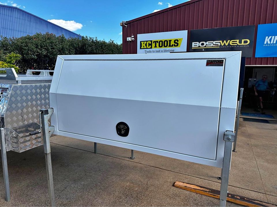 STAFFORD INDUSTRIAL CANOPY 2 DOOR WHITE 1800 x 1780 x 860MM 3MM