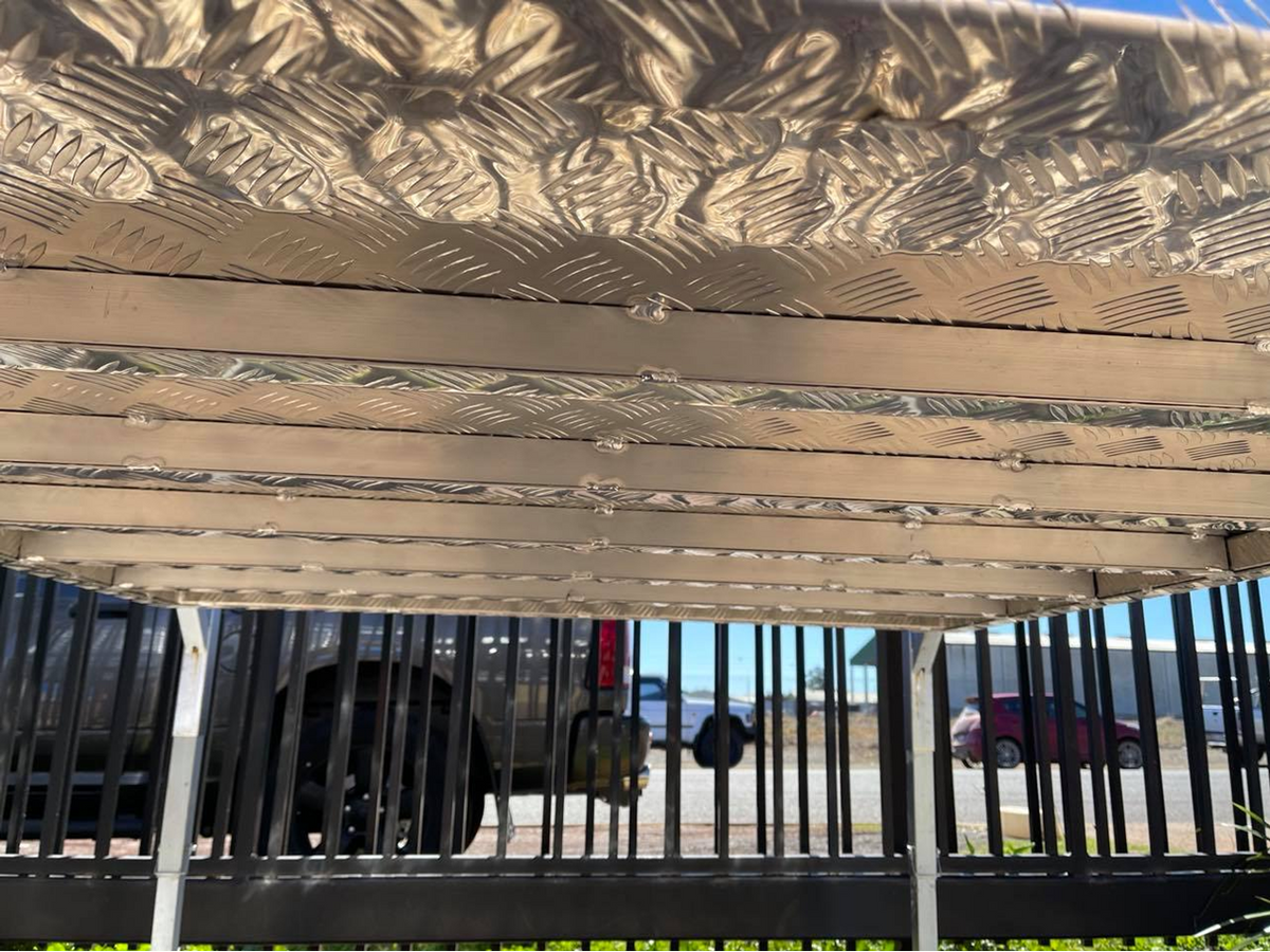 STAFFORD INDUSTRIAL UTE CANOPY 1600MM X 1780MM X 860MM ALU CHECKER PLATE 2 DOOR 3MM