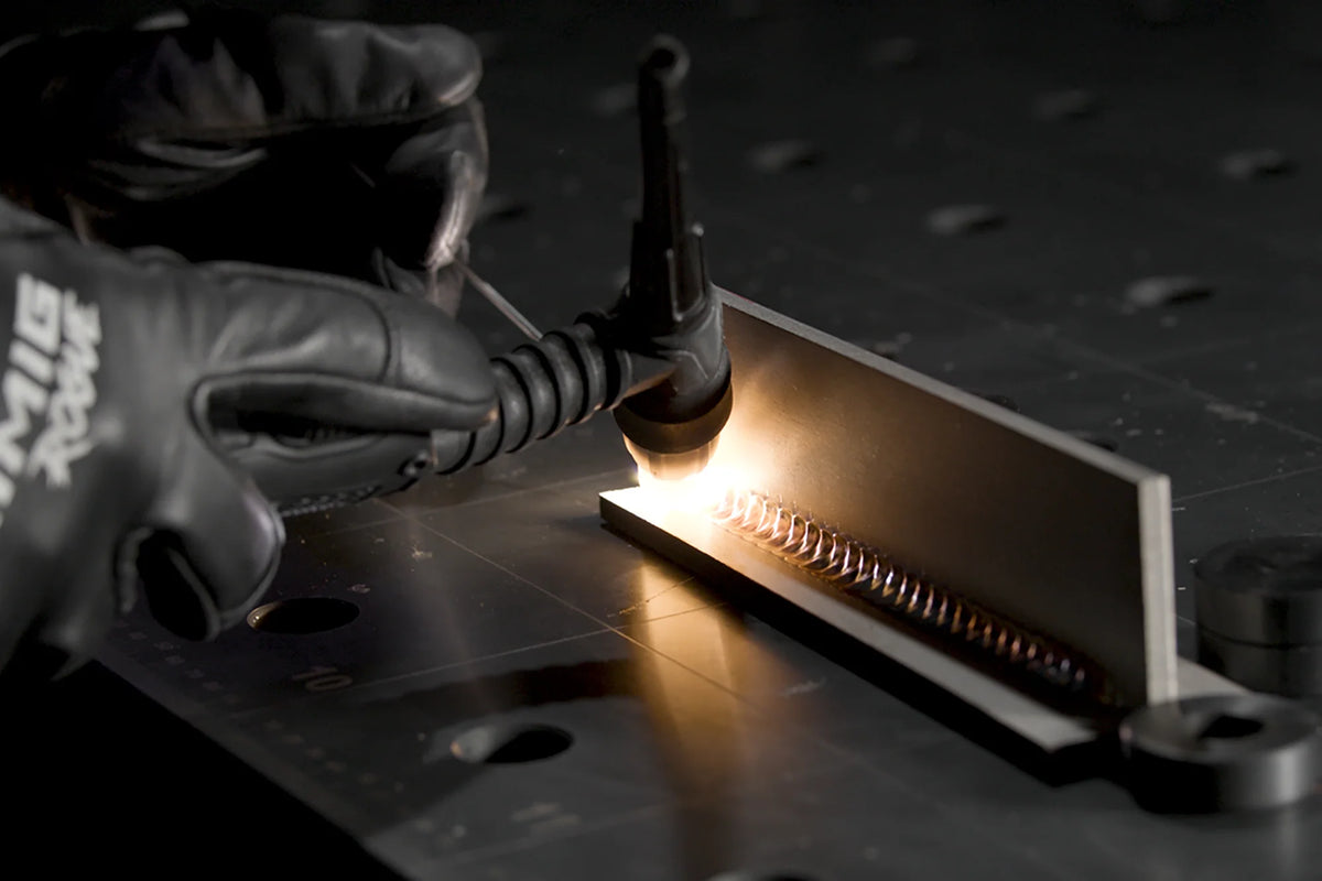 UNIMIG ENVY MULTI 230 AC/DC WELDER