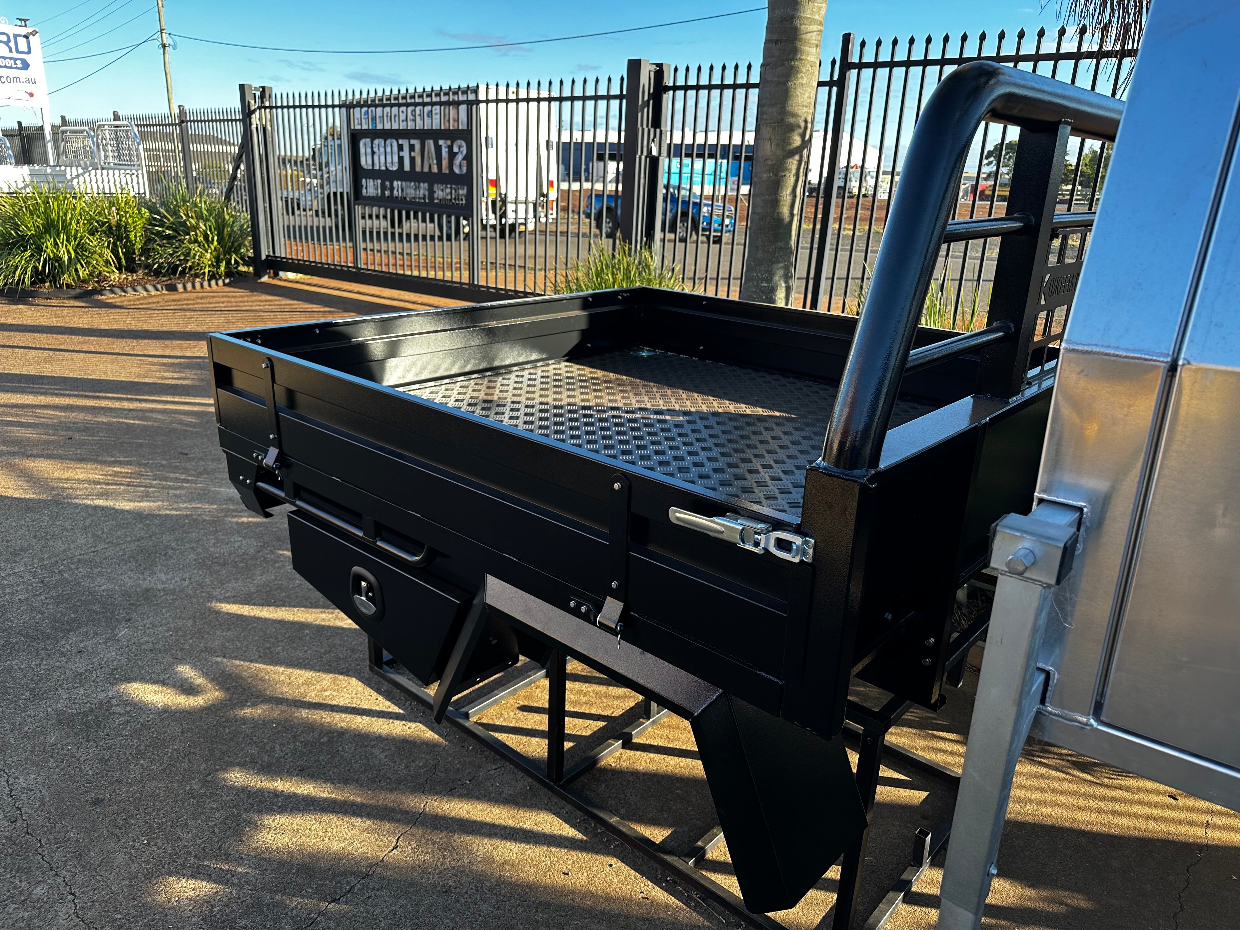 STAFFORD INDUSTRIAL 1800MM BARE ALLOY UTE TRAY PACKAGE BLACK