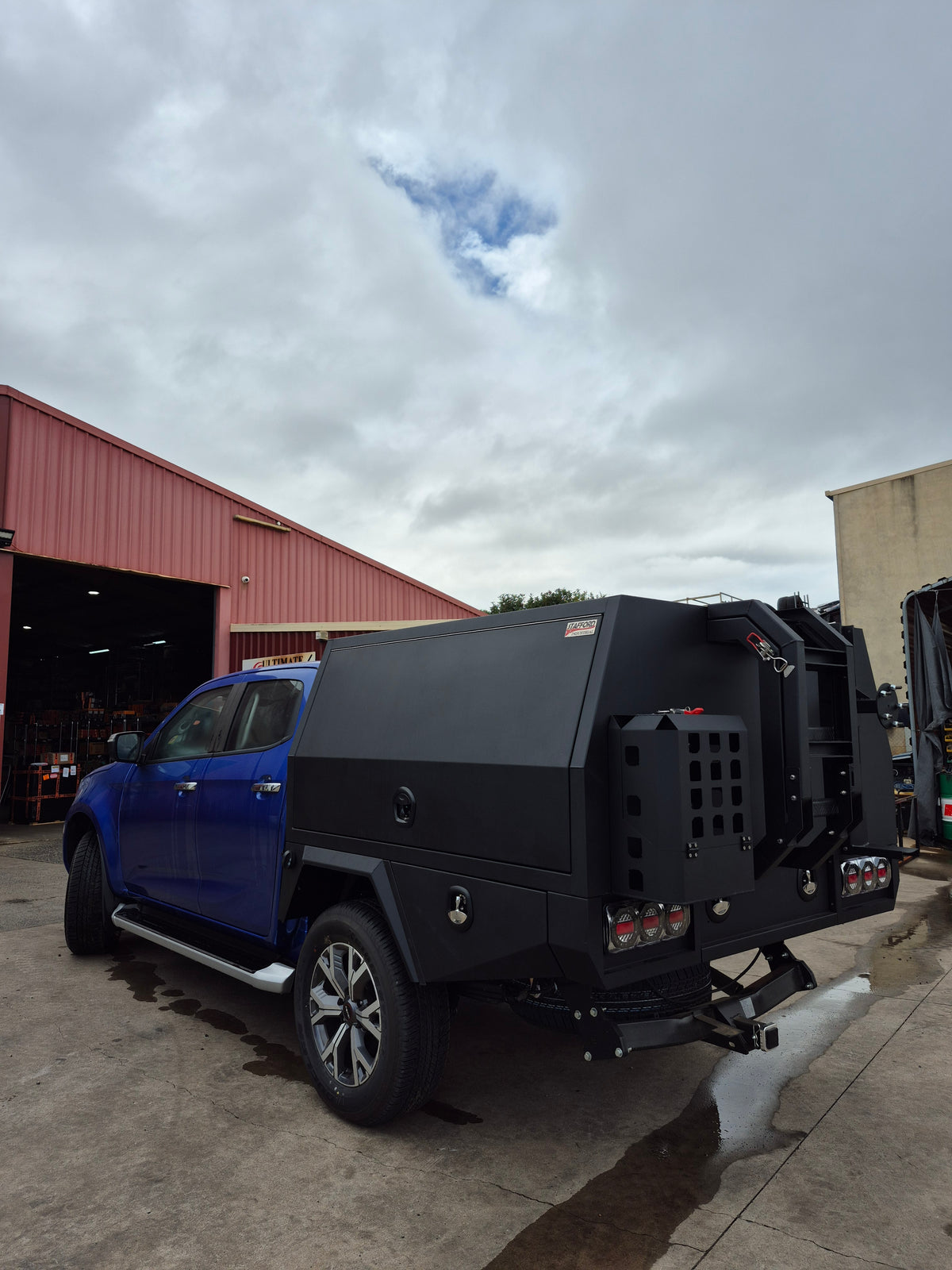 STAFFORD INDUSTRIAL CHASSIS MOUNT CANOPY MATT BLACK