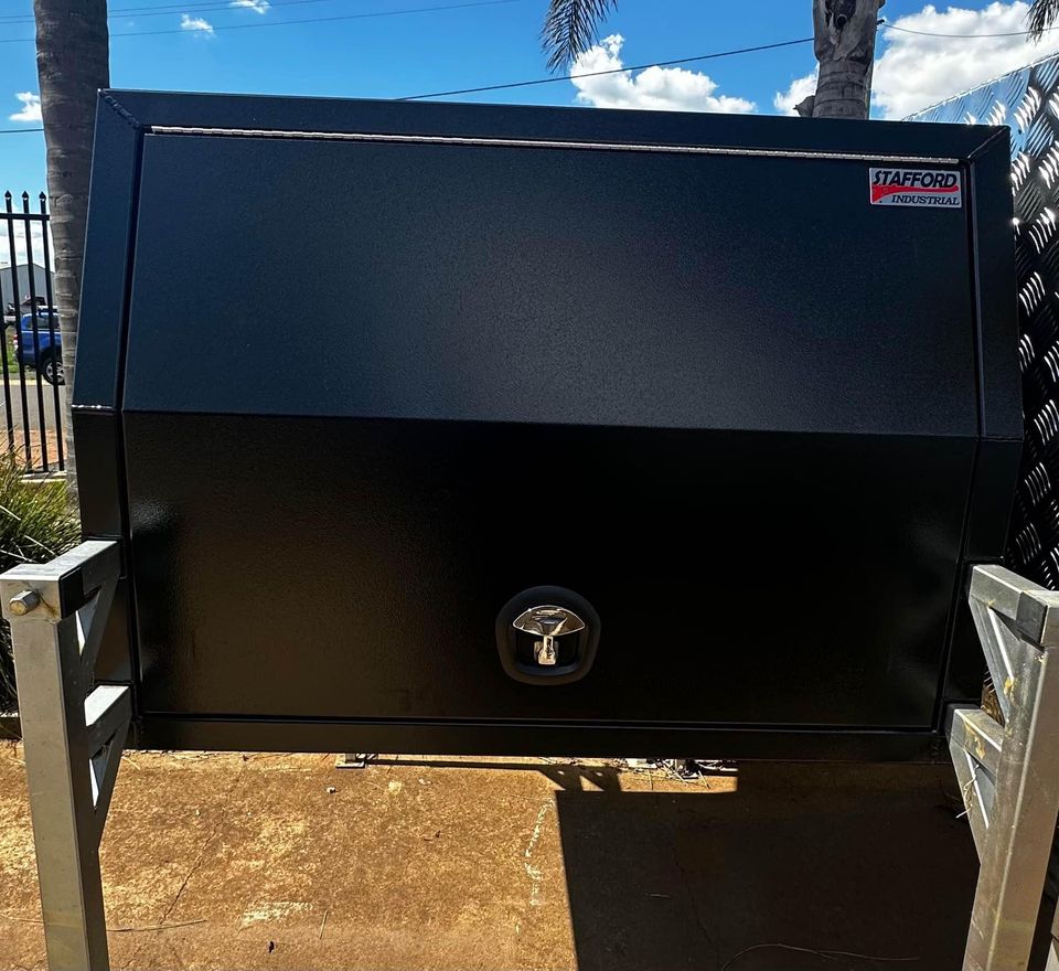 STAFFORD INDUSTRIAL UTE CANOPY 1200MM X 1780MM X 860MM ALU BLACK 2 DOOR 3MM