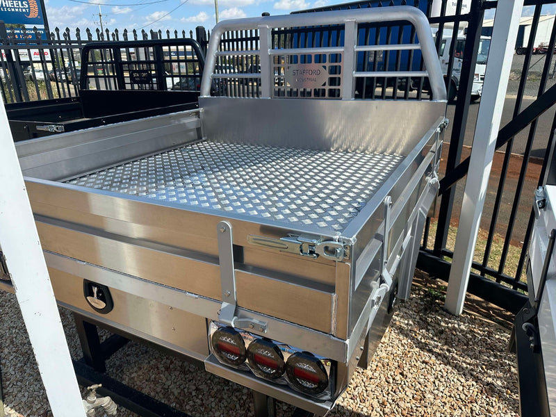 STAFFORD 1800 ALLOY UTE TRAY PACKAGE (25L WATER TANK & PUMP FREE THIS MONTH ONLY)