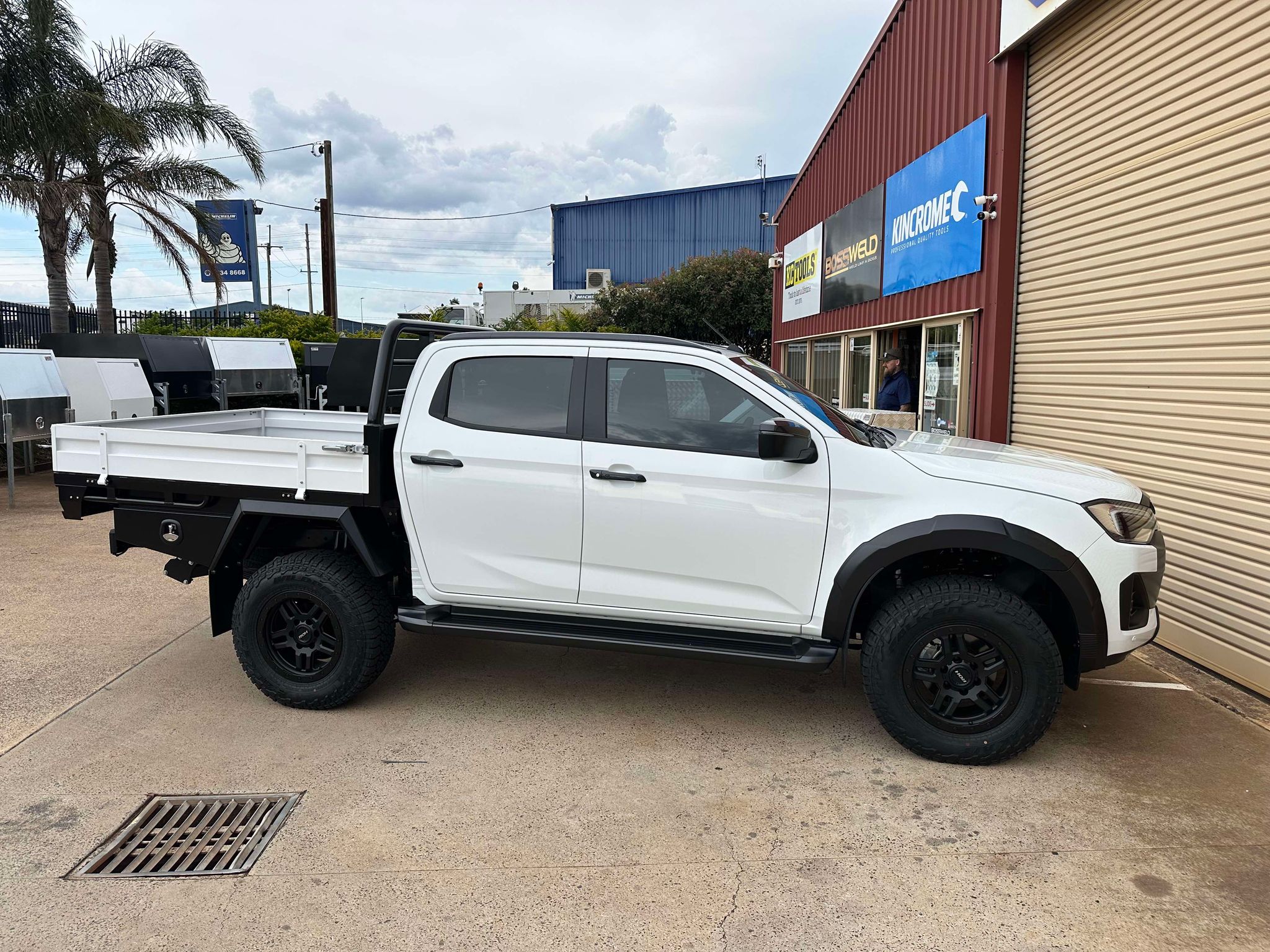 STAFFORD INDUSTRIAL 1800MM BARE ALLOY UTE TRAY PACKAGE BLACK