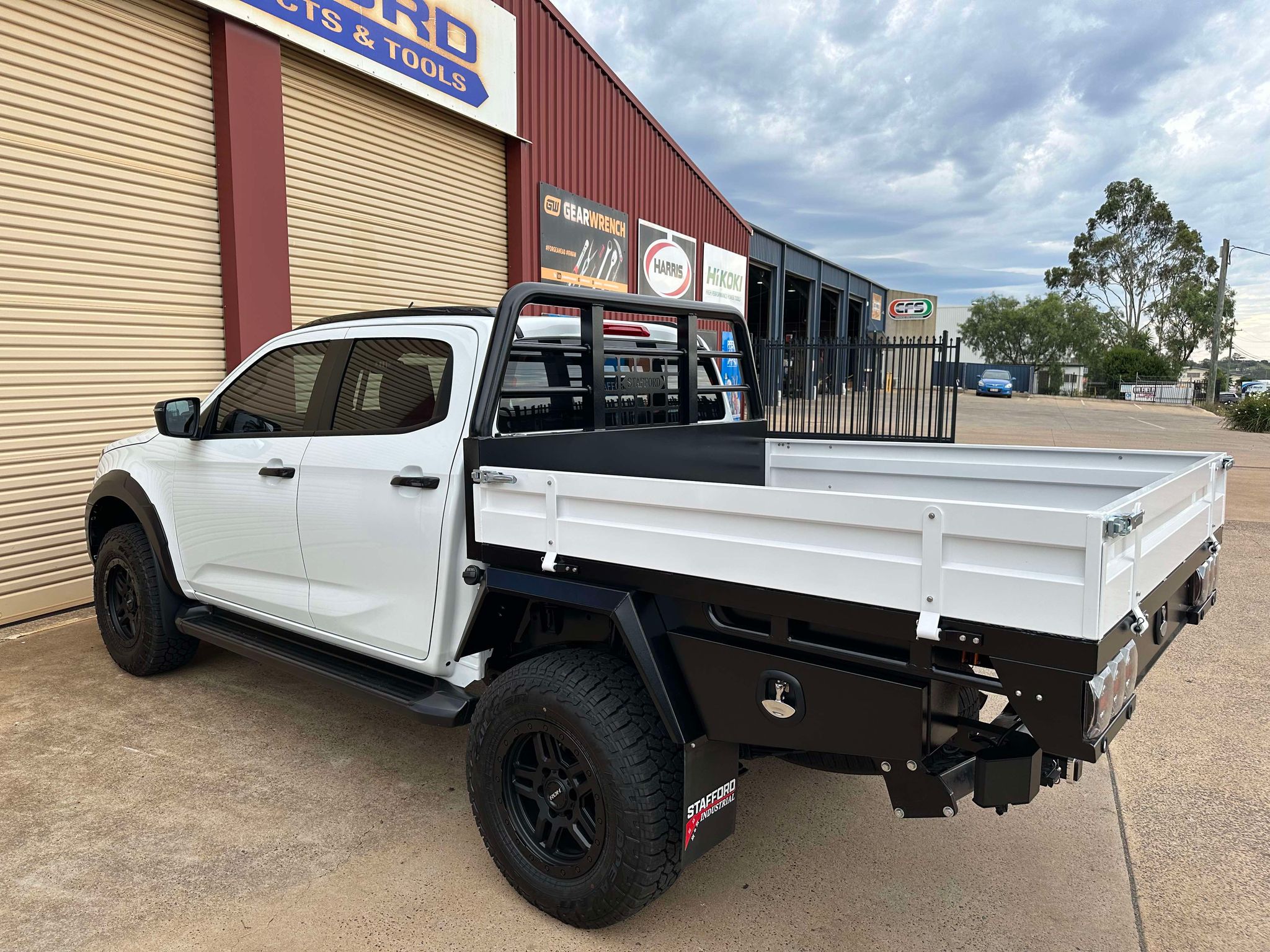 STAFFORD INDUSTRIAL 1800MM BARE ALLOY UTE TRAY PACKAGE BLACK
