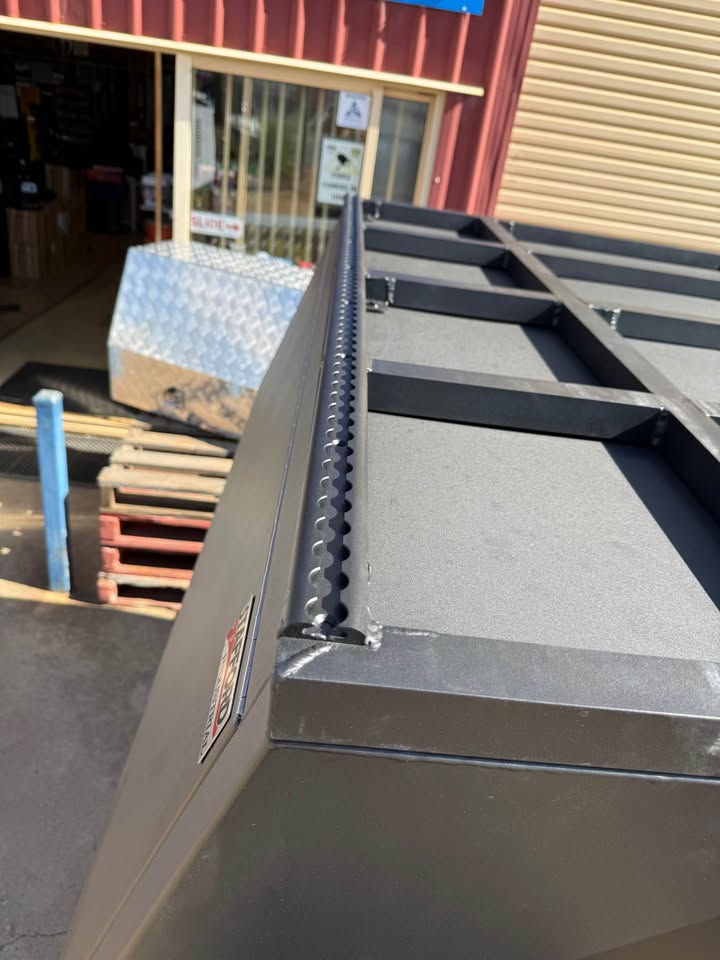 STAFFORD INDUSTRIAL CHASSIS MOUNT CANOPY MATT BLACK