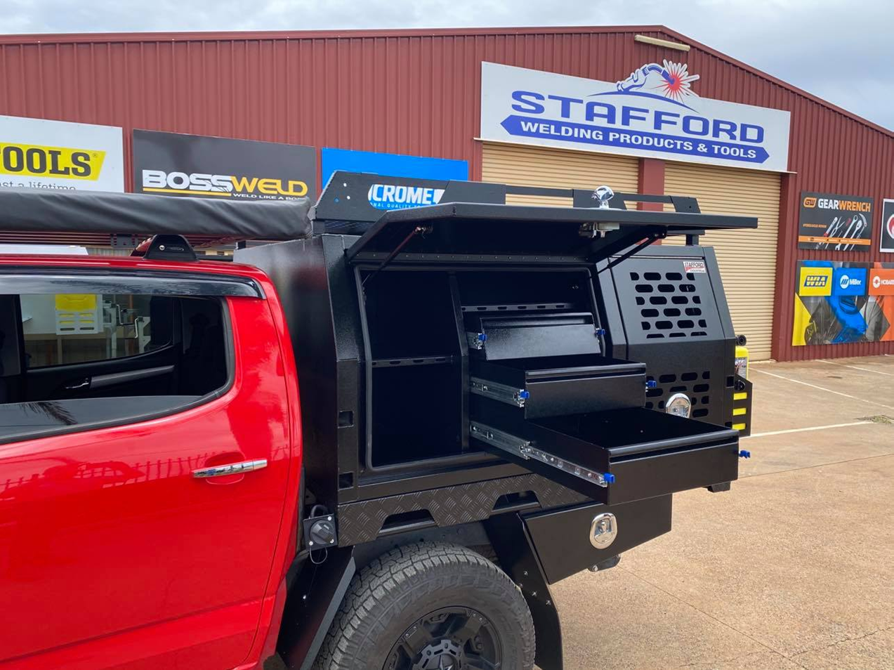 STAFFORD UTE MAXI CANOPY BLACK 1800X1780X860MM