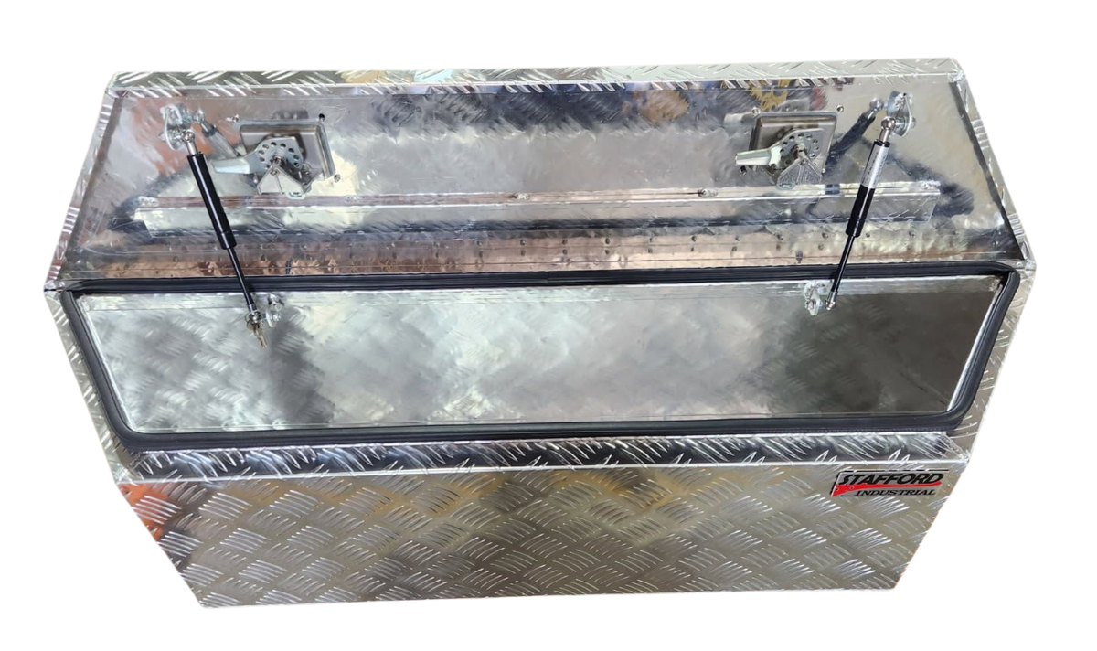STAFFORD INDUSTRIAL ALUMINUM DRAW BAR BOX CHECKER PLATE