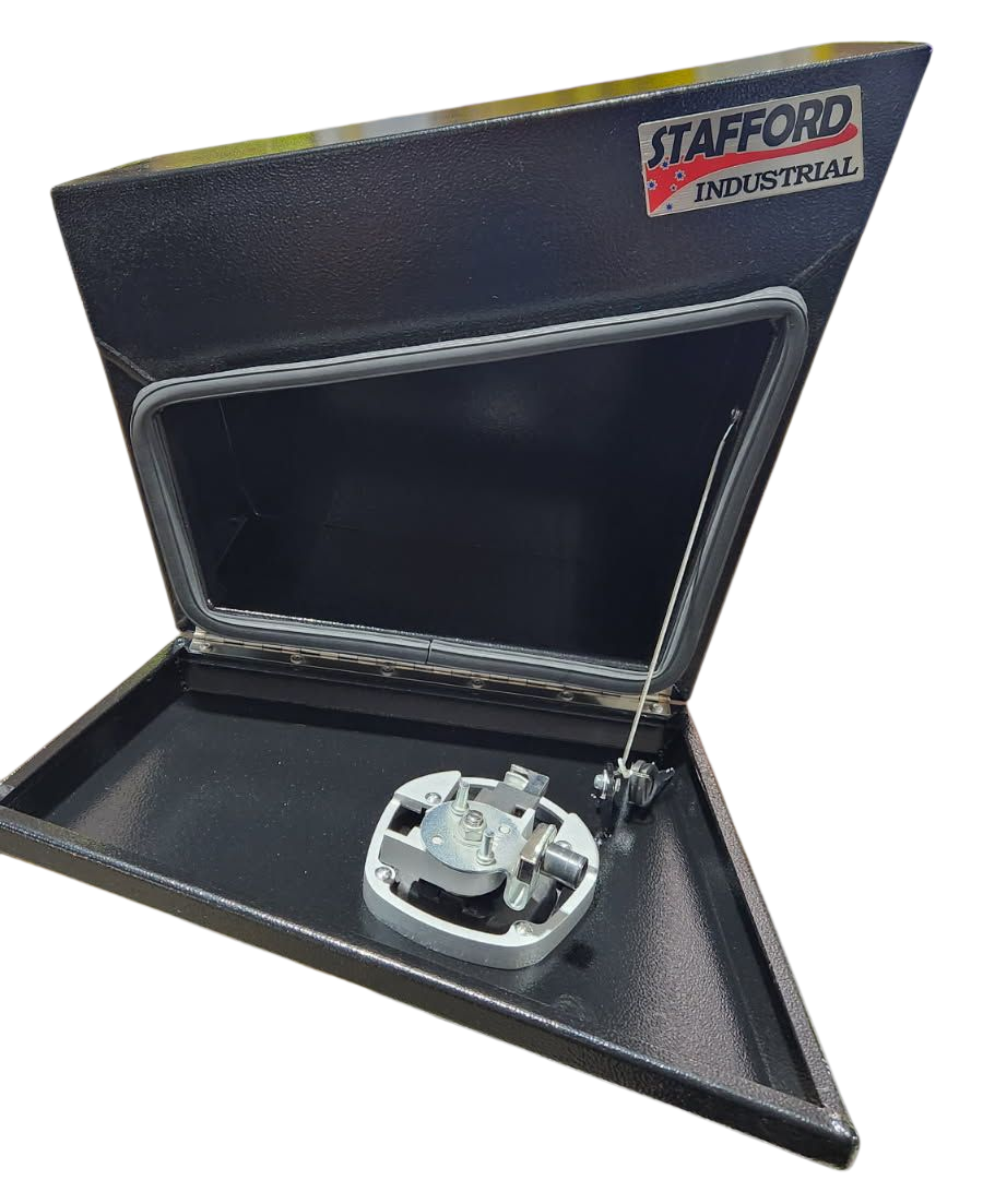 STAFFORD INDUSTRIAL UNDER UTE BOX 500X390X250 BLACK