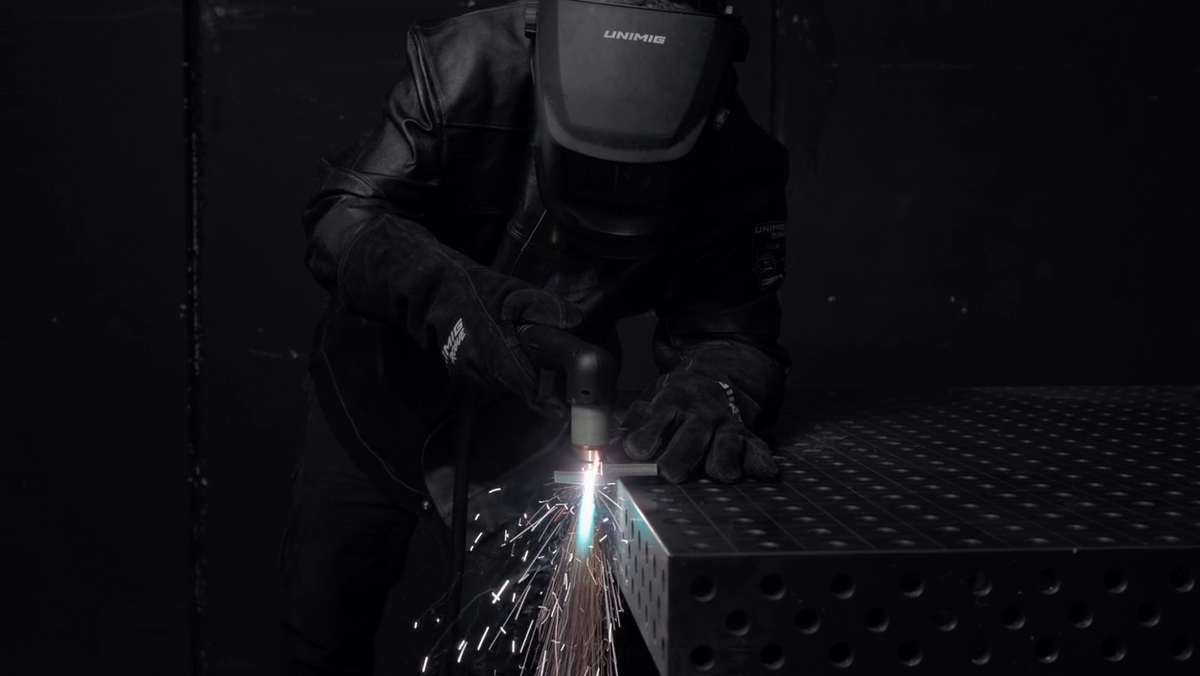 UNIMIG ENVY CUT 120 PLASMA CUTTER
